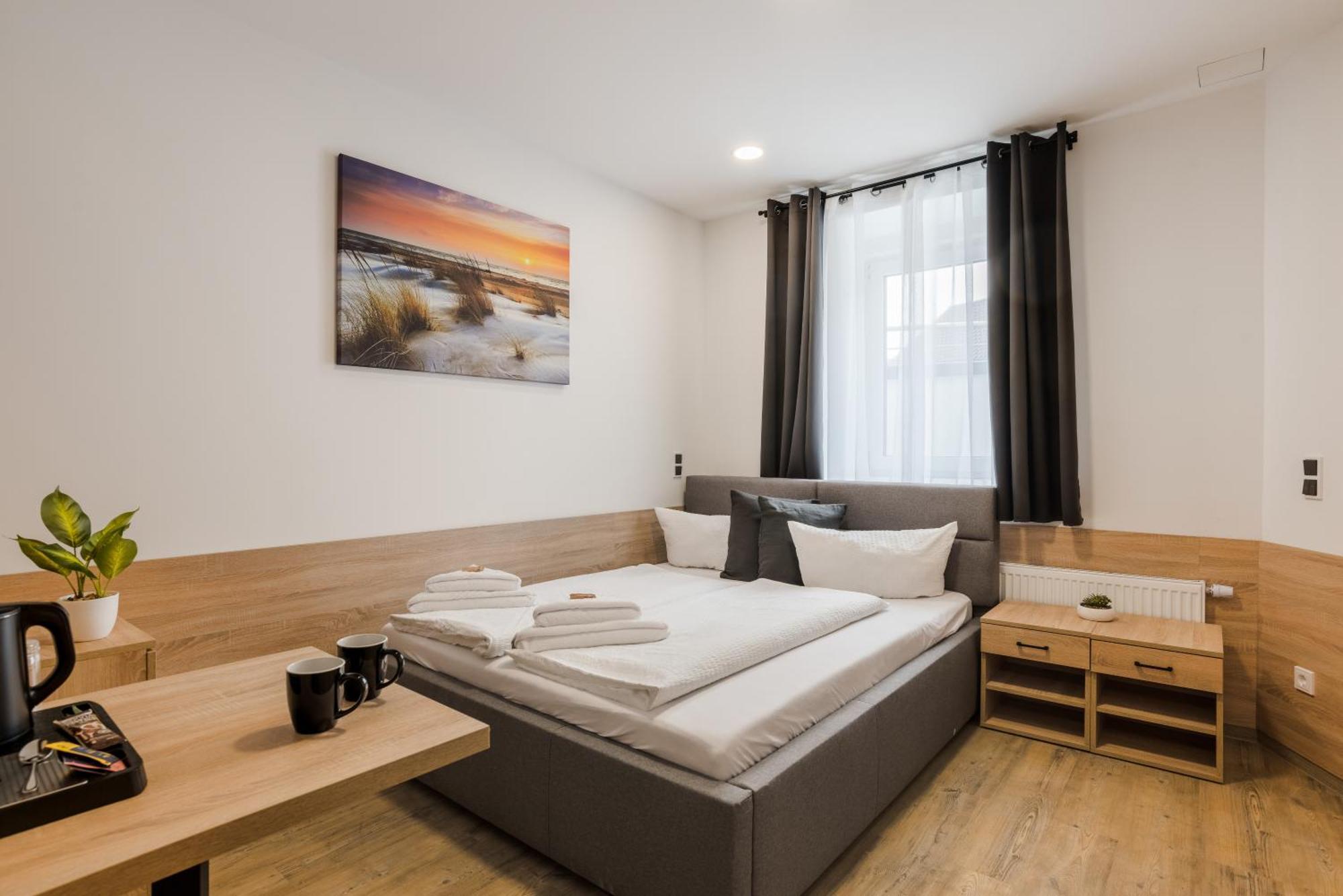 Hotel Montenegro วอร์มส์ ภายนอก รูปภาพ